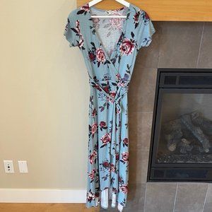 ABOUT A GIRL Faux Wrap Dress Floral Size Small